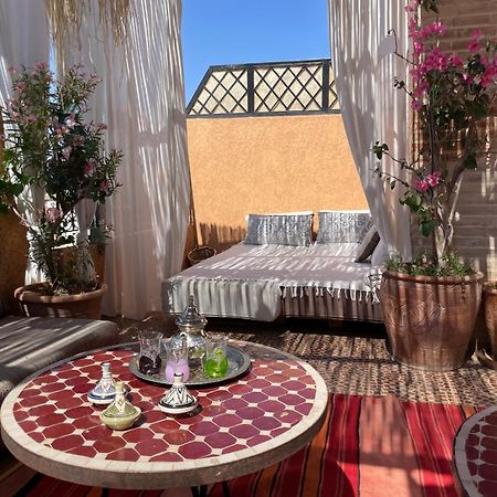 Riad Palmier Fleuri Marrakesh Eksteriør billede