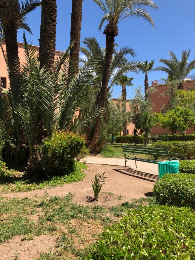 Riad Palmier Fleuri Marrakesh Eksteriør billede