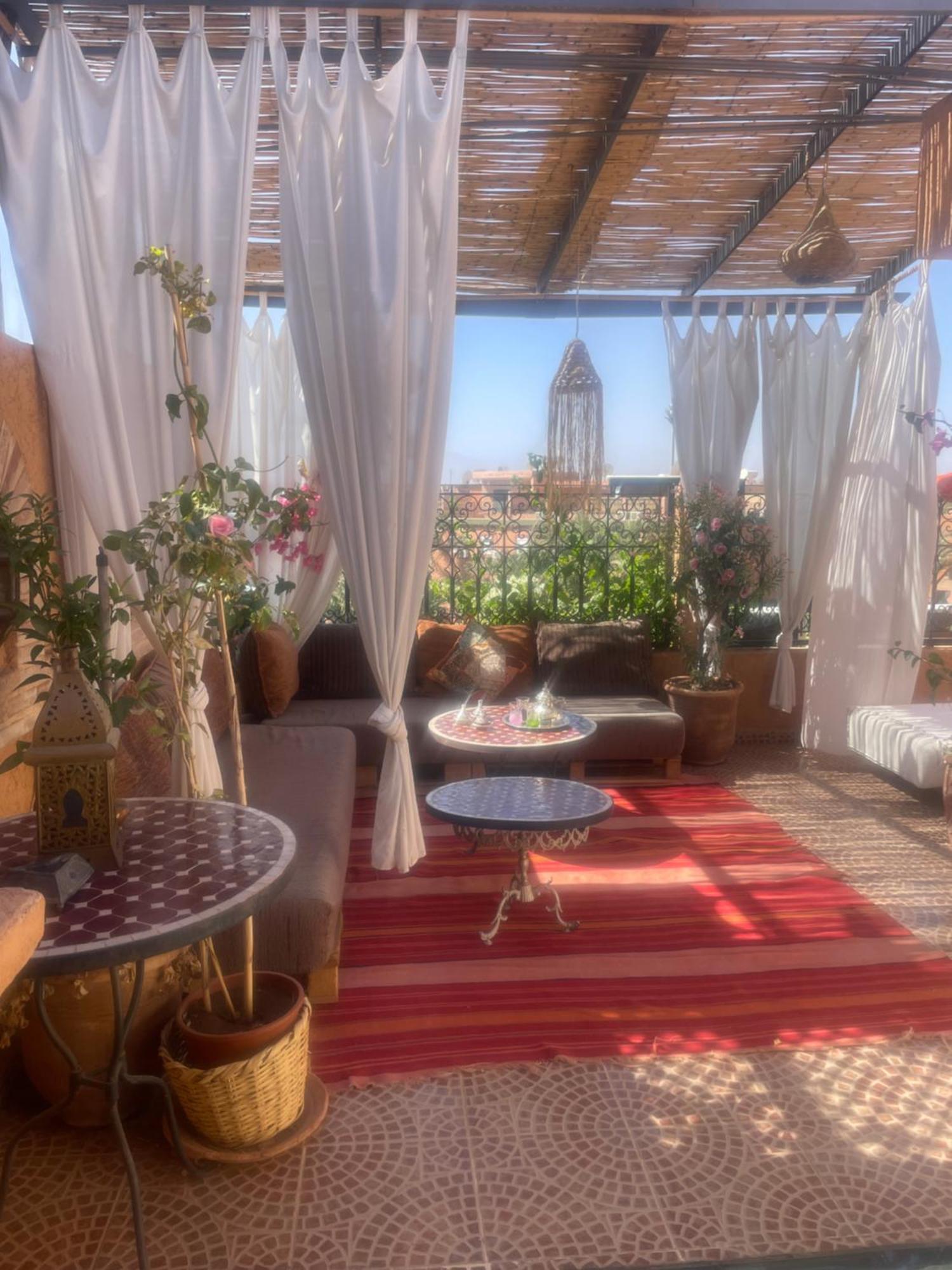 Riad Palmier Fleuri Marrakesh Eksteriør billede